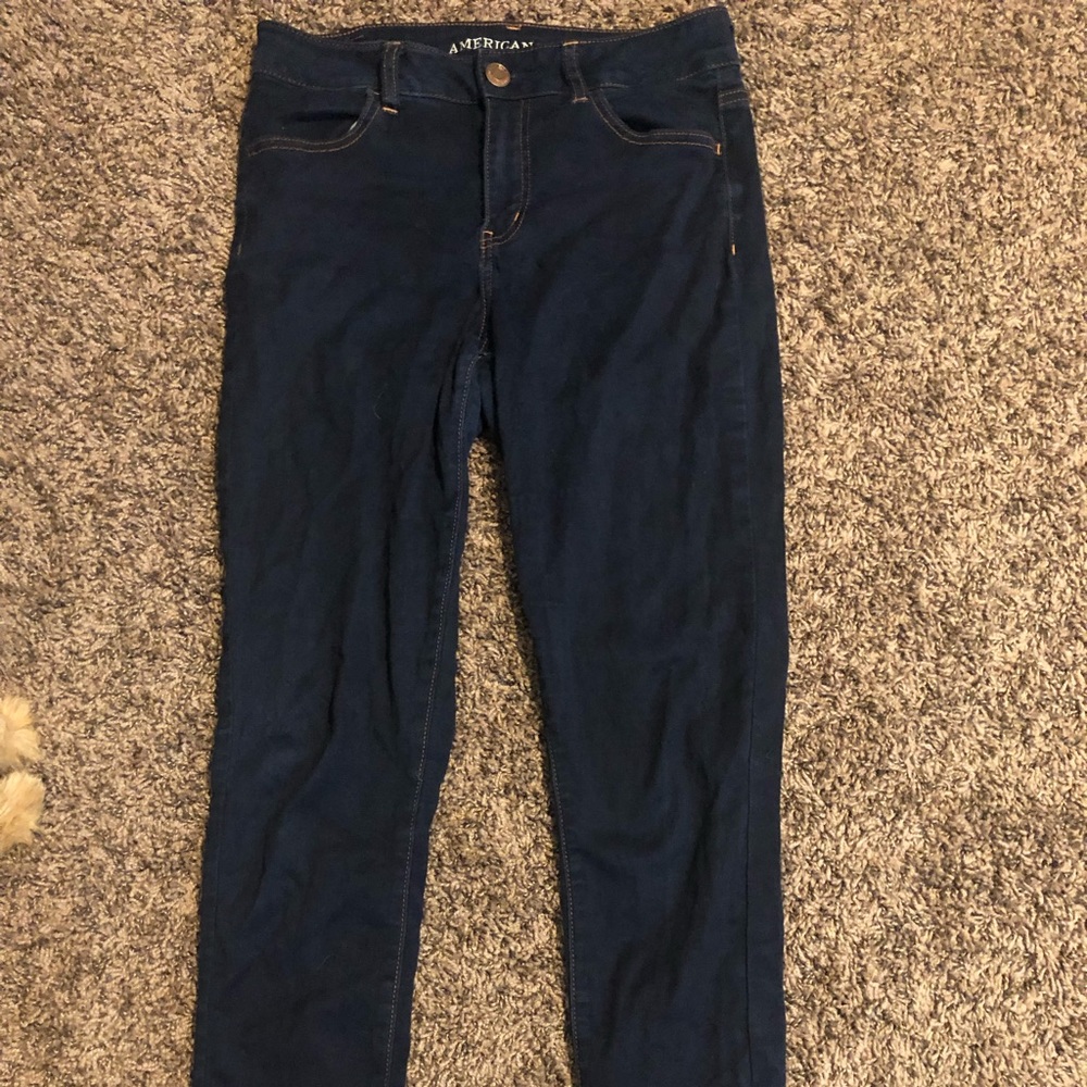 Dark wash American Eagle skinny jegging